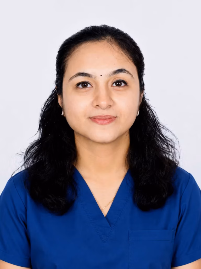 Urmi Chauhan embryologist at Wellspring IVF & Women’s Hospital Ahmedabad specializing in IVF laboratory and embryo culture procedures